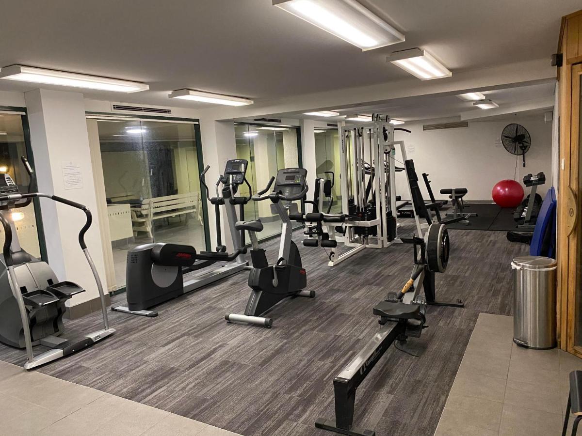 2 Bed 2 Bath Luxury Apartment In Braddon Canberra - Free Heated Pool, Gym, Parking Exterior photo